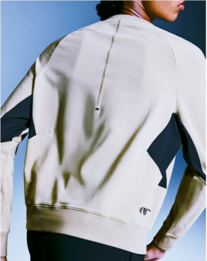 NUMBERONE Women's Color-Block Raglan Sleeve Crewneck Sweatshirt | Quick-Dry & Sporty-Chic